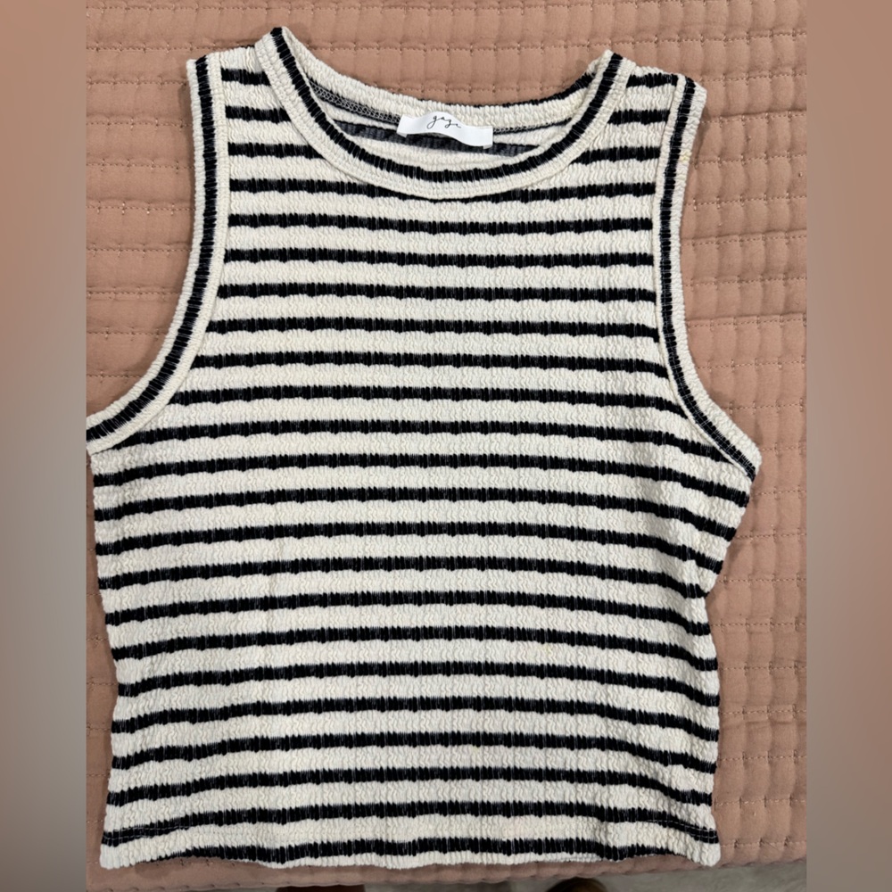 gaze Black and White Ribbed Stripe Tank
